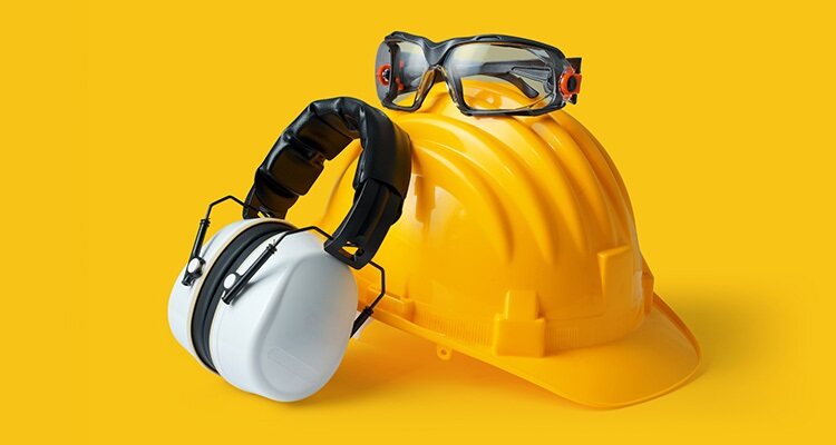 Hard hat, ear defenders & eye protection