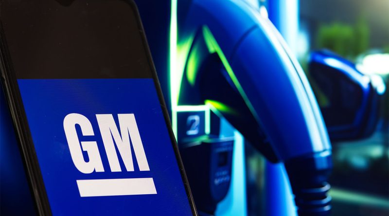 General Motors blue and white logo to support V8 engine article
